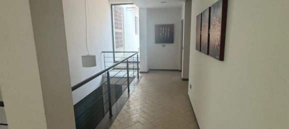 55m² Office in Aversa, Italy No. 128971 5