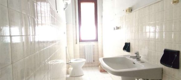 5 rooms Apartment in Santa Maria Capua Vetere, Italy No. 26944 20