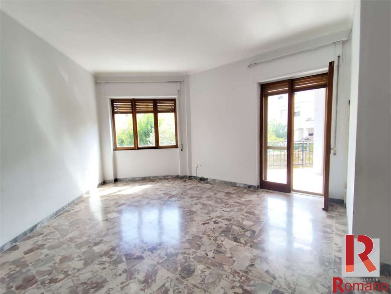 5 rooms Apartment in Santa Maria Capua Vetere, Italy No. 26944