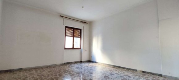 5 rooms Apartment in Santa Maria Capua Vetere, Italy No. 26944 7