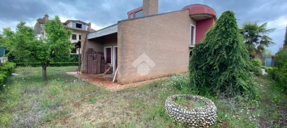 Estúdio em Avezzano, Italy N.º 153641 12