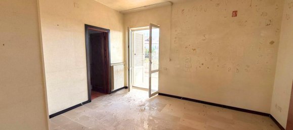 8-salle Villa à Caserta, Italy No. 77384 8