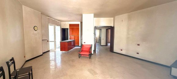 8-salle Villa à Caserta, Italy No. 77384 4