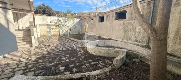 8-salle Villa à Caserta, Italy No. 77384 7