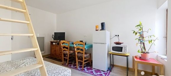 4 bedrooms House in Saint-Julien-du-Sault, France No. 315023 10