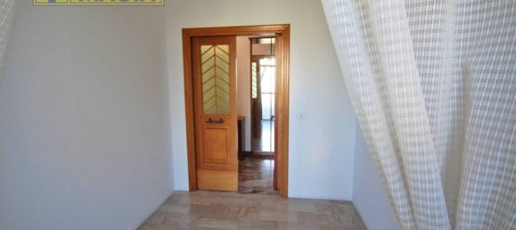 3 غرف نوم فيلا في Ripatransone, Italy رقم 147245 29