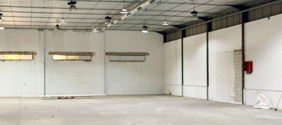 Lagerhaus in Malaga, Spain 1793m², Nr. 173095 26