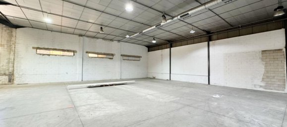 Lagerhaus in Malaga, Spain 1793m², Nr. 173095 8