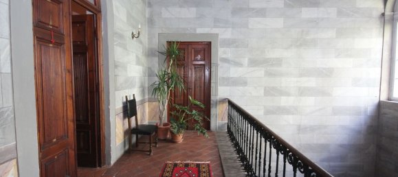 Villa de 20 habitaciónes en Capannori, Italy No. 181942 6