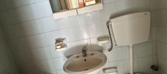 3 rooms Apartment in Paternò, Italy No. 259721 2