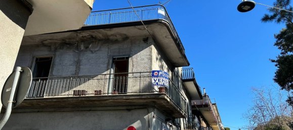 3 rooms Apartment in Paternò, Italy No. 259721 23