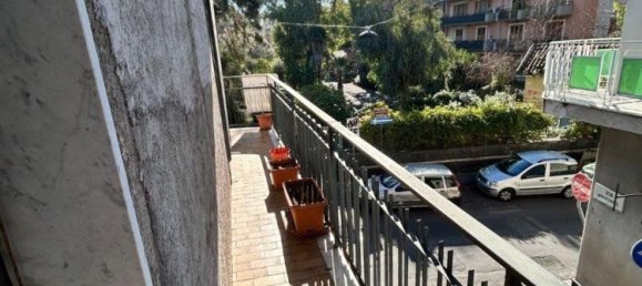 3 rooms Apartment in Paternò, Italy No. 259721 5