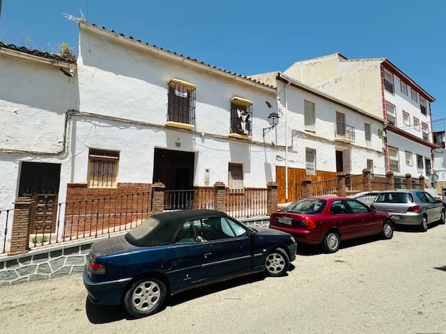 4 Schlafzimmer Haus in Riogordo, Spain, Nr. 164720