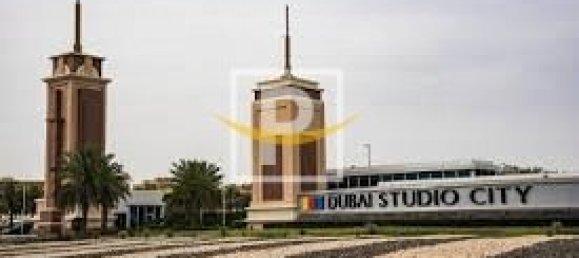 Terreno en Dubai Studio City, UAE 16463.9 m² No. 6368 5