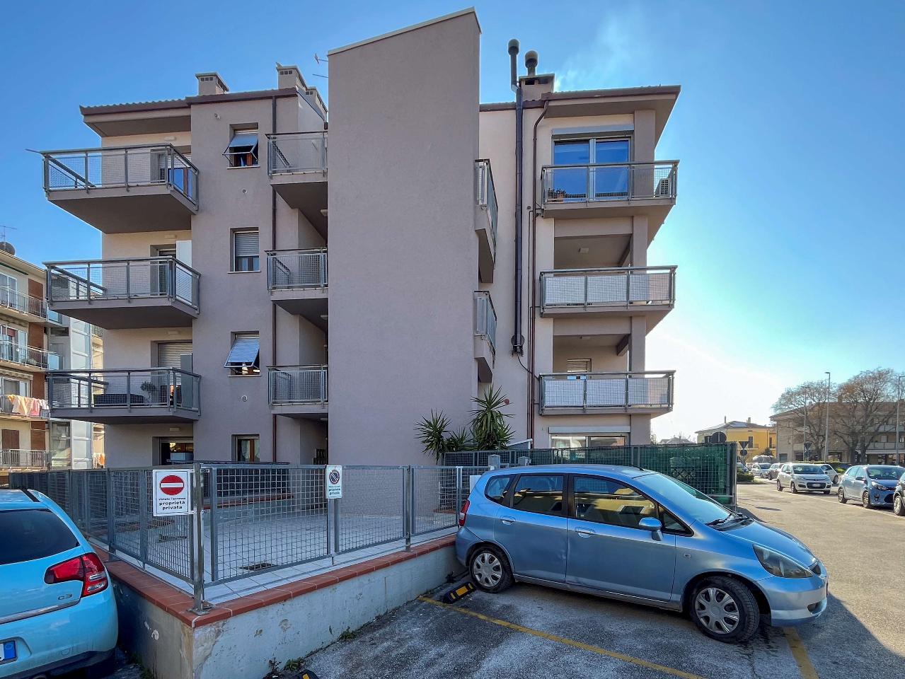 2-Zimmer Wohnung in Chiaravalle, Italy, Nr. 237432
