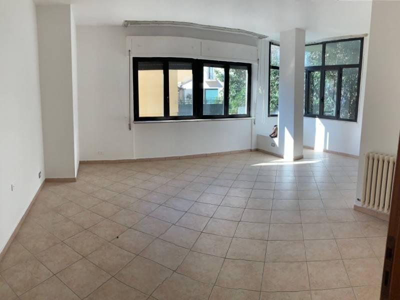 4غرفة شقة في Lamezia Terme, Italy رقم 39417