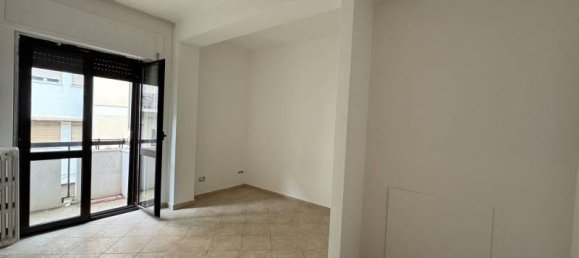 4غرفة شقة في Lamezia Terme, Italy رقم 39417 7