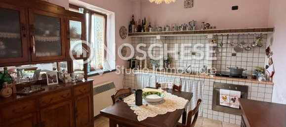 5 bedrooms Villa in Colliano, Italy No. 377861 8