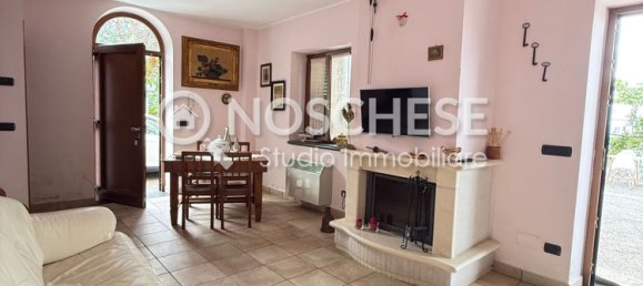 5 bedrooms Villa in Colliano, Italy No. 377861 4