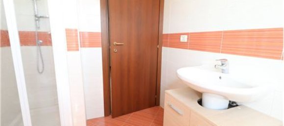 Квартира с 1 спальней в Карвико, Италия № 294258 3