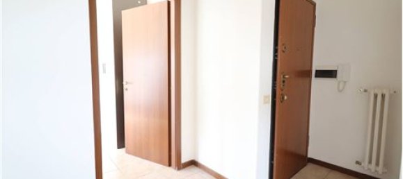 Квартира с 1 спальней в Карвико, Италия № 294258 2