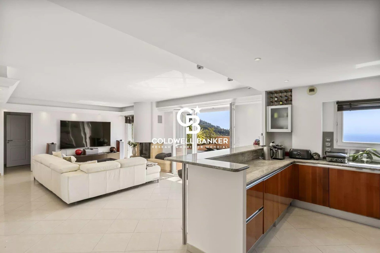 2 bedrooms Apartment in Eze, France No. 298375