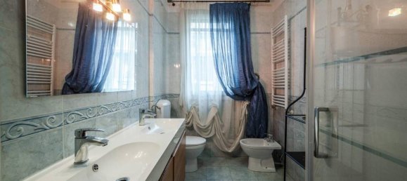 3 rooms Apartment in Calestano, Italy No. 37028 13