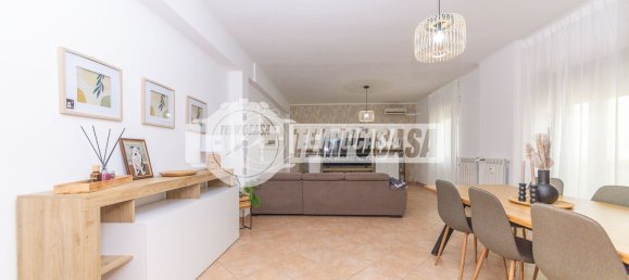 4 bedrooms Apartment in Rome, Italy No. 321186 15