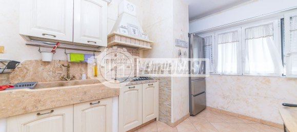 4 bedrooms Apartment in Rome, Italy No. 321186 13