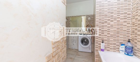 4 bedrooms Apartment in Rome, Italy No. 321186 9