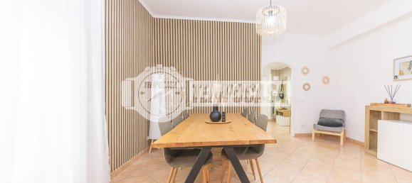 4 bedrooms Apartment in Rome, Italy No. 321186 18