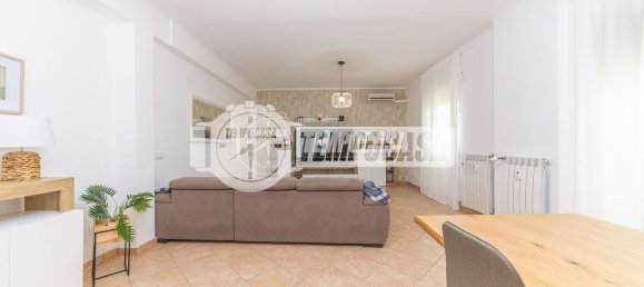 4 bedrooms Apartment in Rome, Italy No. 321186 16