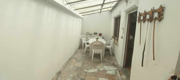 2 bedrooms House in Bruay-sur-l'Escaut, France No. 91085 8