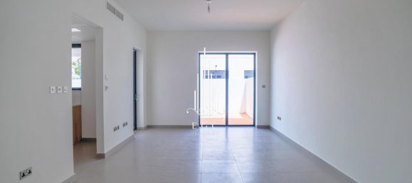 2 bedrooms Townhouse in Yas Island, UAE No. 39251 9