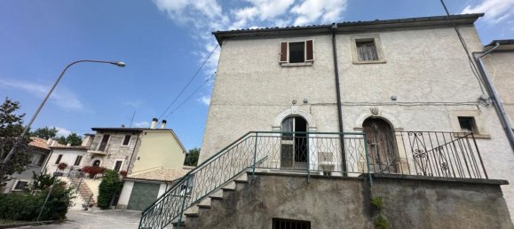 Дом с 4 комнатами в Караманико Терме, Италия № 288673 3