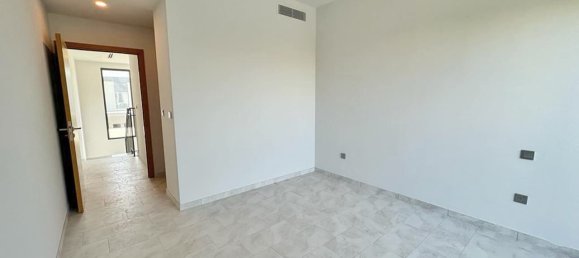 Villa T3 em Dubai Land, UAE N.º 109523 6