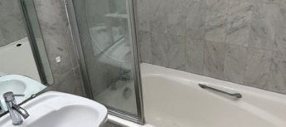 1 bedroom Apartment in Paris, France No. 309916 7