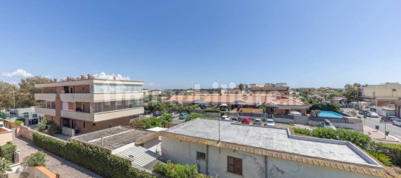 Ático de 2 dormitorios en Fiumicino, Italy No. 304040 42