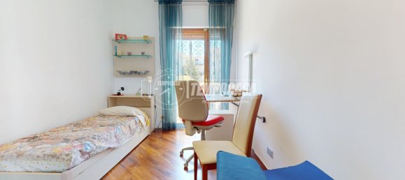 Apartamento de 3 divisões em Bari, Italy N.º 303542 2
