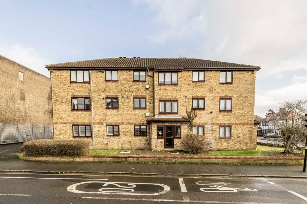 1 bedroom Apartment in Ealing, United Kingdom No. 5819