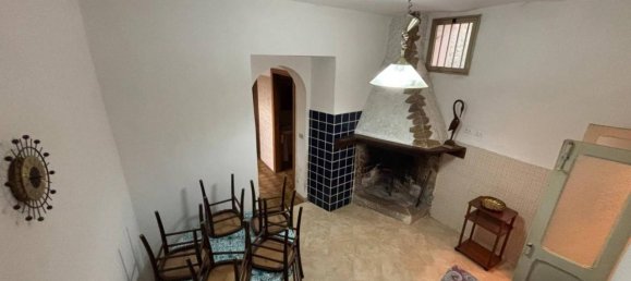 5 rooms House in Anversa degli Abruzzi, Italy No. 136606 19