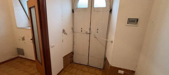 5 rooms House in Anversa degli Abruzzi, Italy No. 136606 15