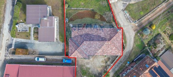 Casa de 4 dormitorios en Pollone, Italy No. 127090 50