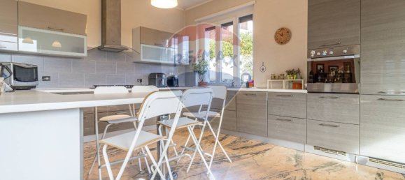 Casa de 4 dormitorios en Pollone, Italy No. 127090 8