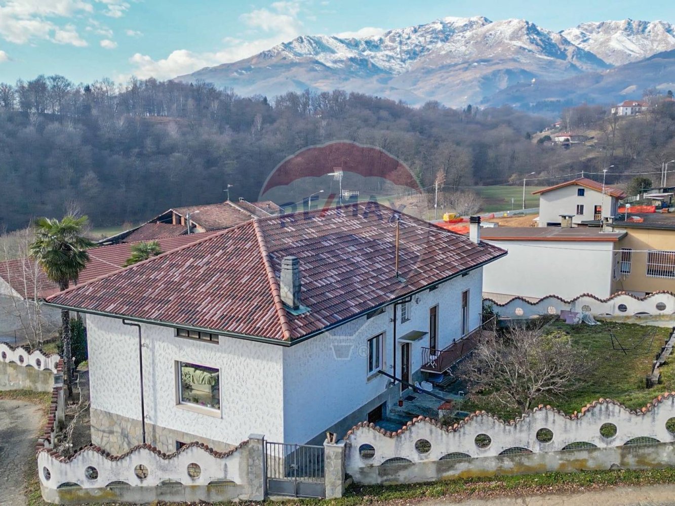 Casa de 4 dormitorios en Pollone, Italy No. 127090