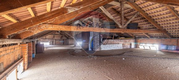 Casa de 4 dormitorios en Pollone, Italy No. 127090 40