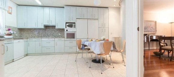 6 غرف نوم منزل ذو طابقين في Chartered Community of Navarre, Spain رقم 33073 13