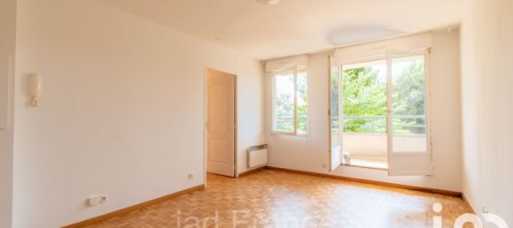 1 bedroom Apartment in Limay, France No. 297173 7