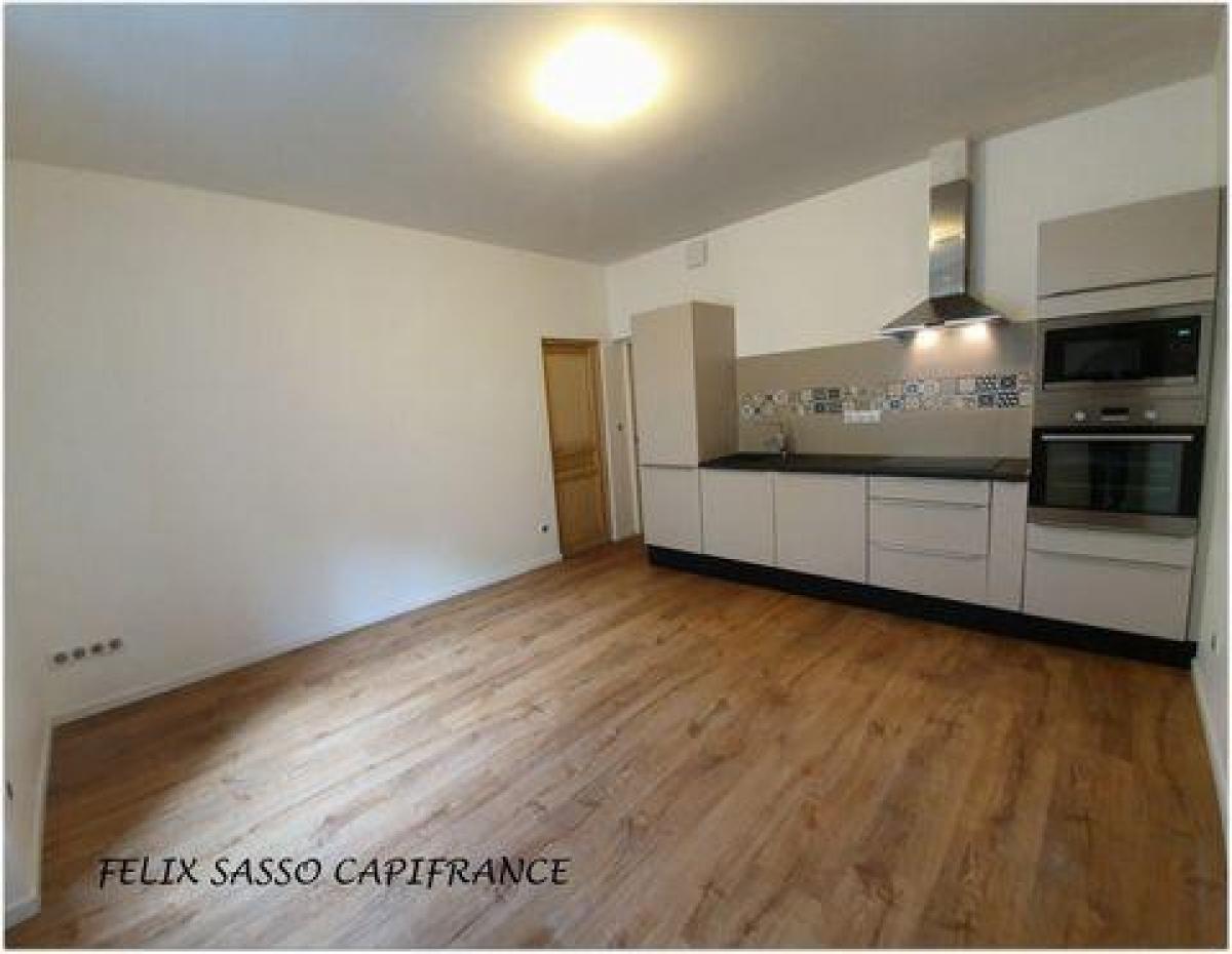 2 bedrooms Condo in Cauterets, France No. 25320
