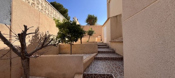 Casa de 7 dormitorios en San Miguel de Salinas, Spain No. 187935 36